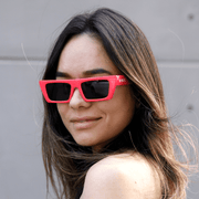 Lentes de sol rectangulares unisex rosado Coral Ibiza │ Blinders Online Store