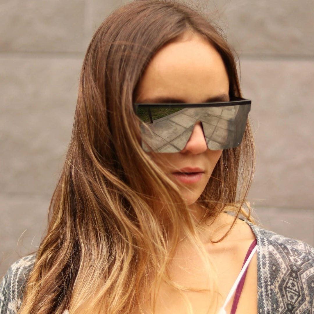 Lentes de sol cuadrados plateados reflectivos grandes Space Nuke - Blinders Online Store