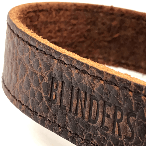 Strap holder marrón oscuro para lentes Coffee leather Strap - Blinders Online Store